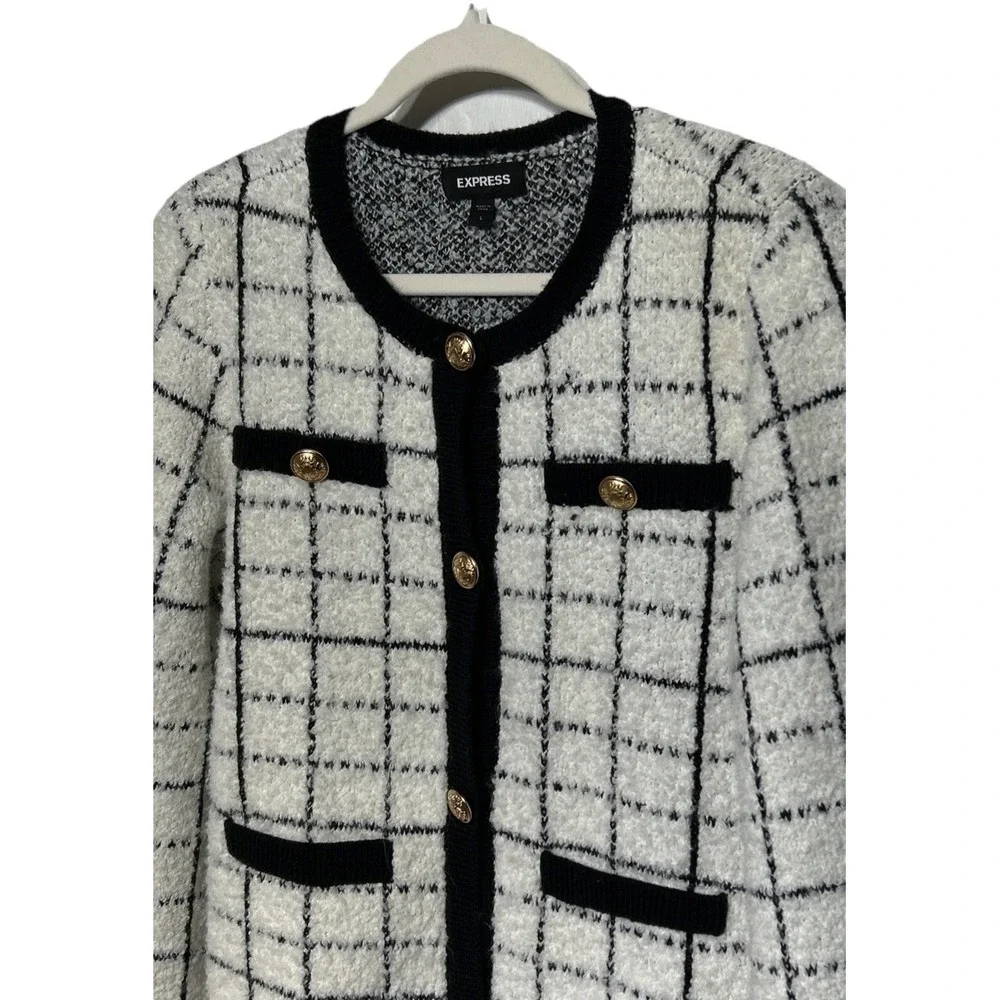 Express plaid novelty